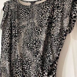 ANN TAYLOR ANIMAL PRINT, SIZE 4